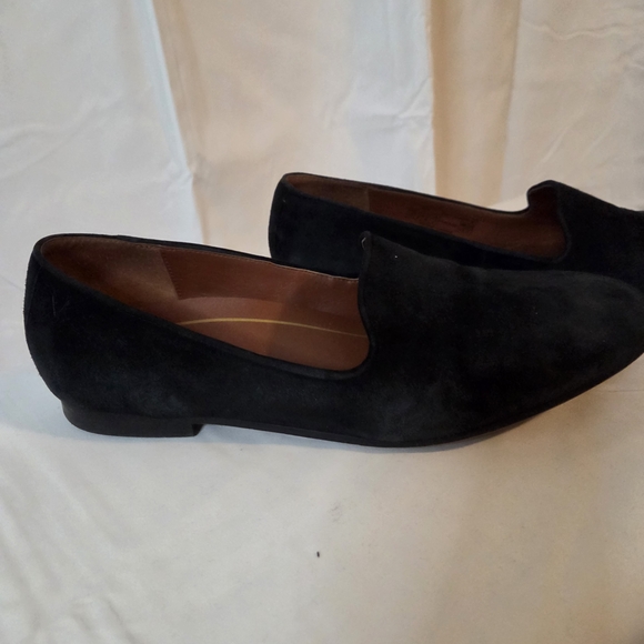 Vionic Women's Classic Black Suede Ballet Flats Size 10 - Picture 3 of 7
